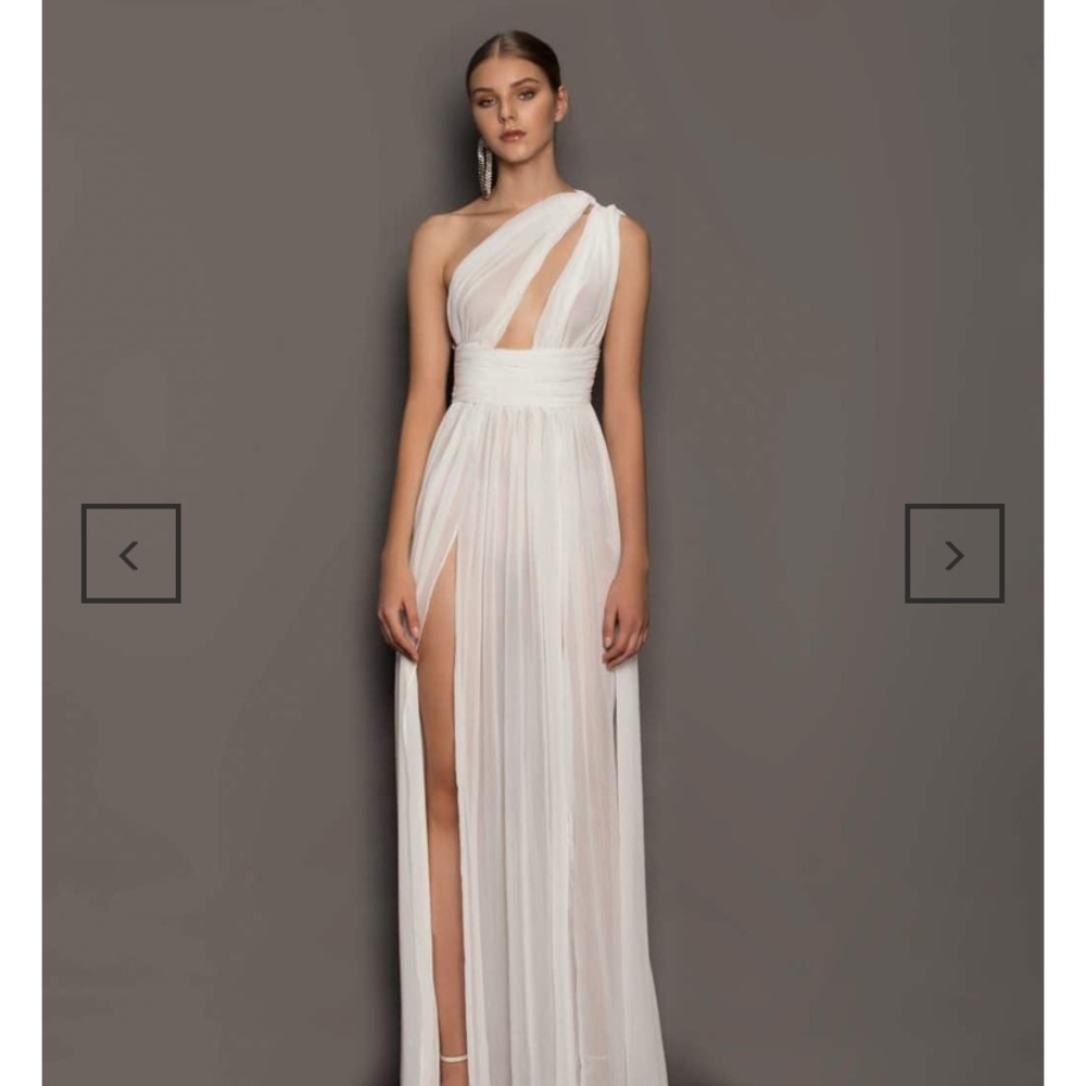 Bronx & Banco Aphrodite Gown